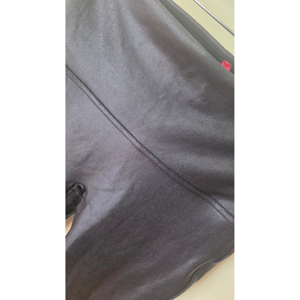 Spanx Faux Leather Leggings Black High Waisted Petite Large L/G - Picture 5 of 9